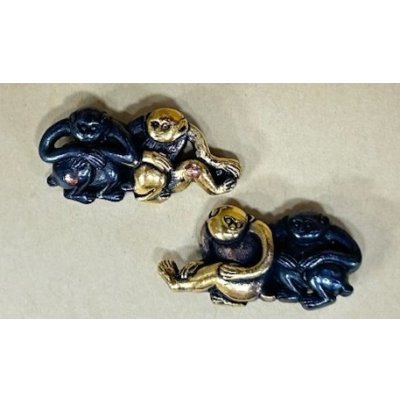 Photo1:  Menuki - 2 Monkeys -